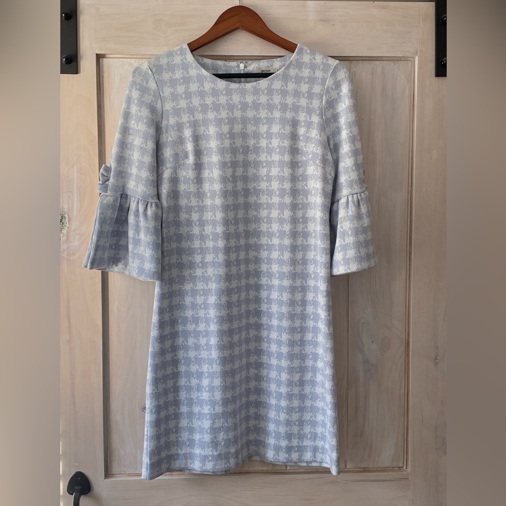 NWOT Tyler Boe Bell Sleeve Slate and White Dress